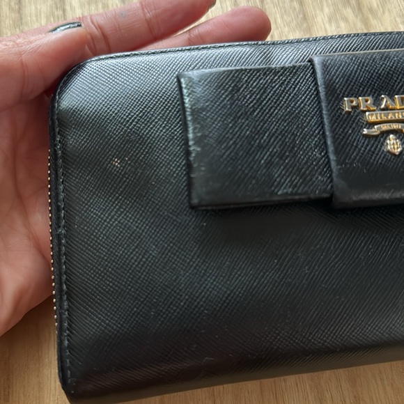 Prada Saffiano Learher Bow Zip Wallet - Picture 9 of 11